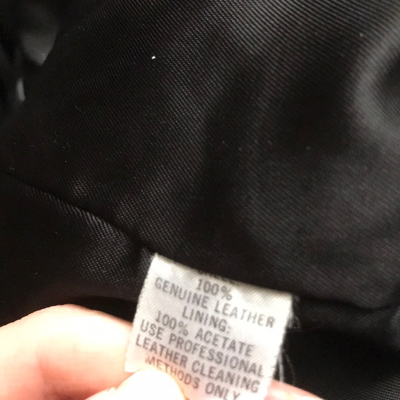 Lone Pine Genuine Leather Coat - Picture 3 of 7